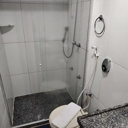 Apartamento Flat Frente Mar Varanda 107 *