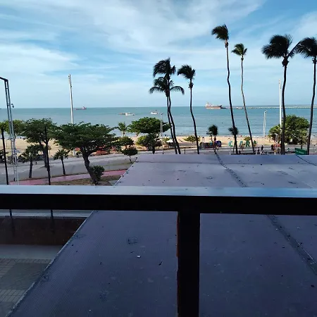 Flat Frente Mar Varanda 107 Apartamento *